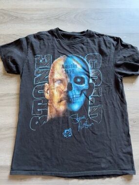 2017 WWE Steve Austin T Shirt